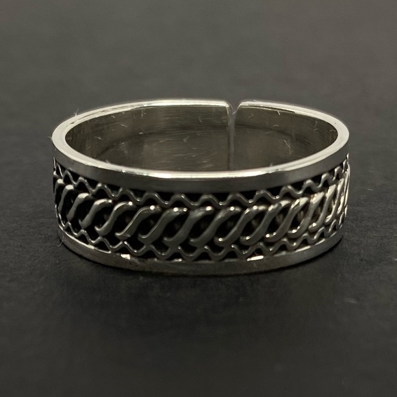 925 SILVER WOVEN CELTIC STYLE RING! - Picture 3 of 8